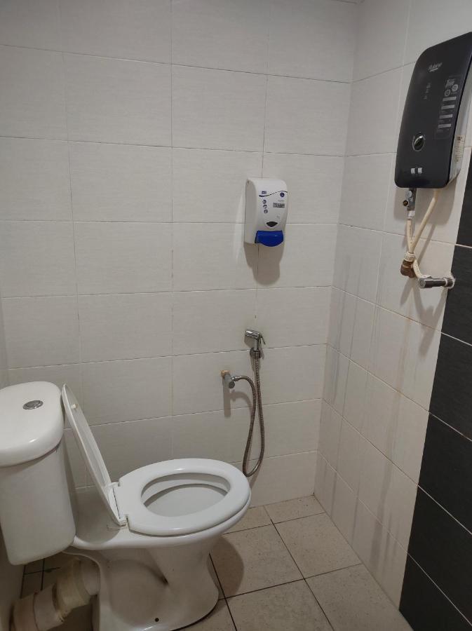 טלוק אינטן Hotel Star Inn מראה חיצוני תמונה
