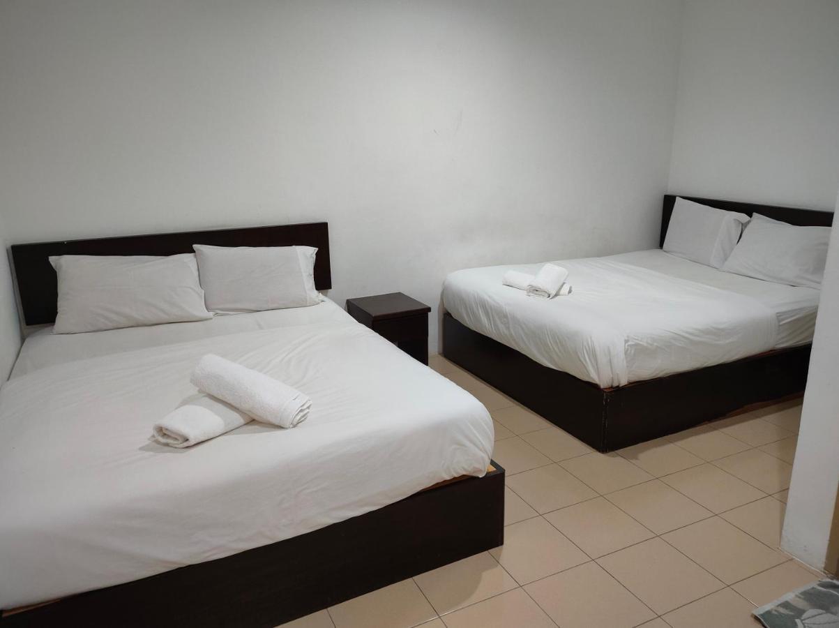 טלוק אינטן Hotel Star Inn מראה חיצוני תמונה